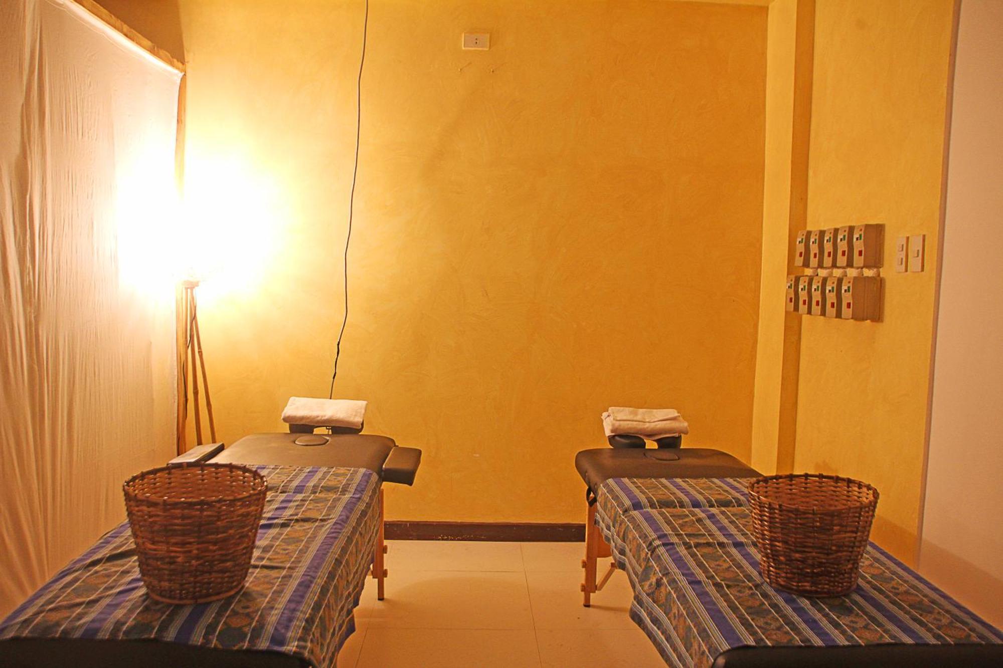 Hotel Palacio Puerto Princesa Luaran gambar