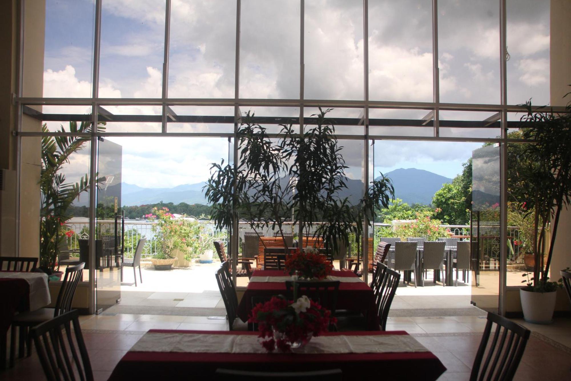 Hotel Palacio Puerto Princesa Luaran gambar